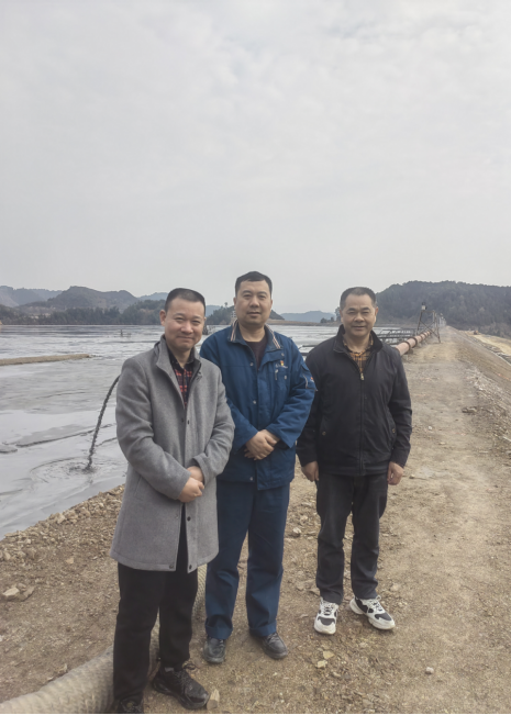 a3d93f6c-ffbf-4e0d-a210-eba4cb1dce2f.png